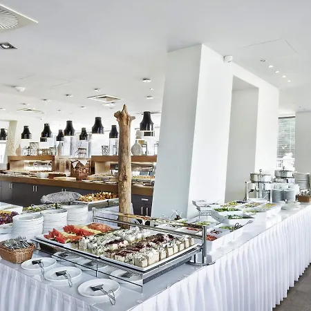 Apartament Vacationclub - Marine 514 *